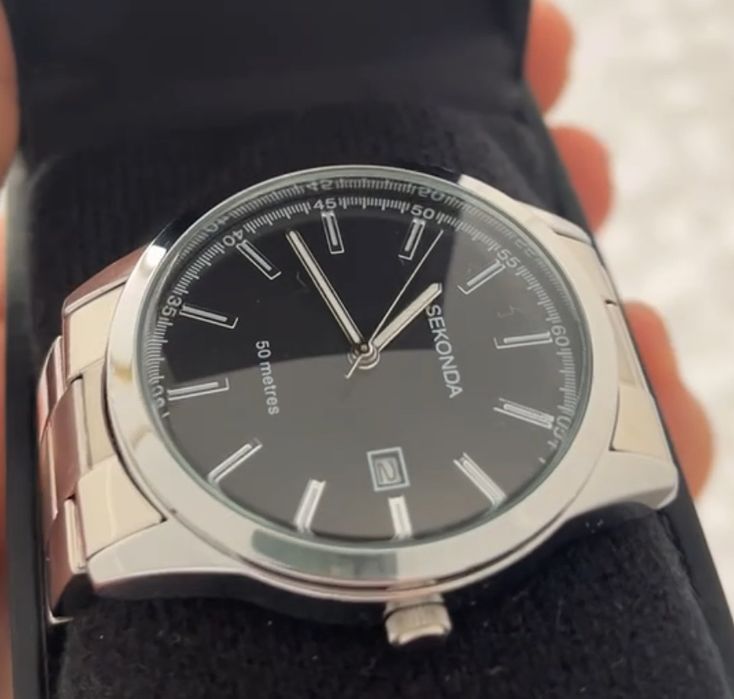 Часы SEKONDA 1944