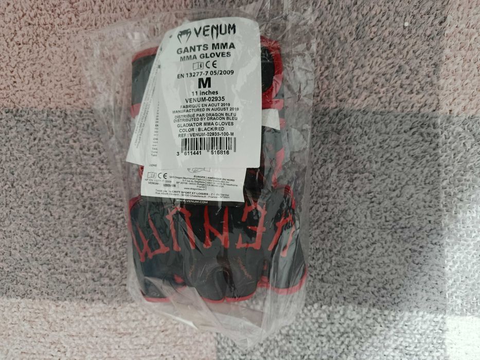 Venum Gladiator MMA Gloves Boxing - Black/Red-Medium