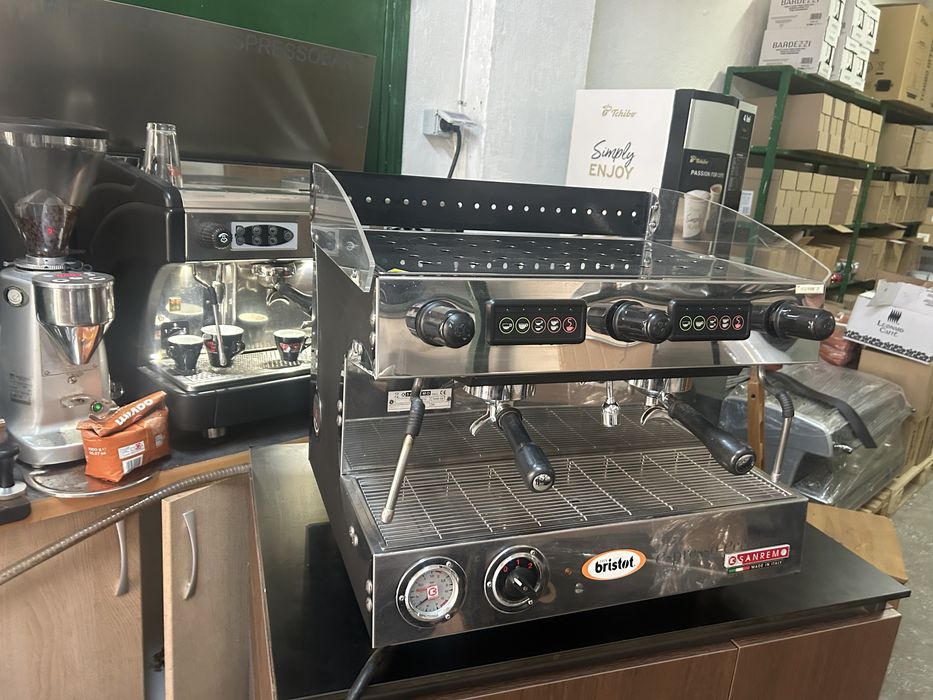 Espressor profesional San Remo compact