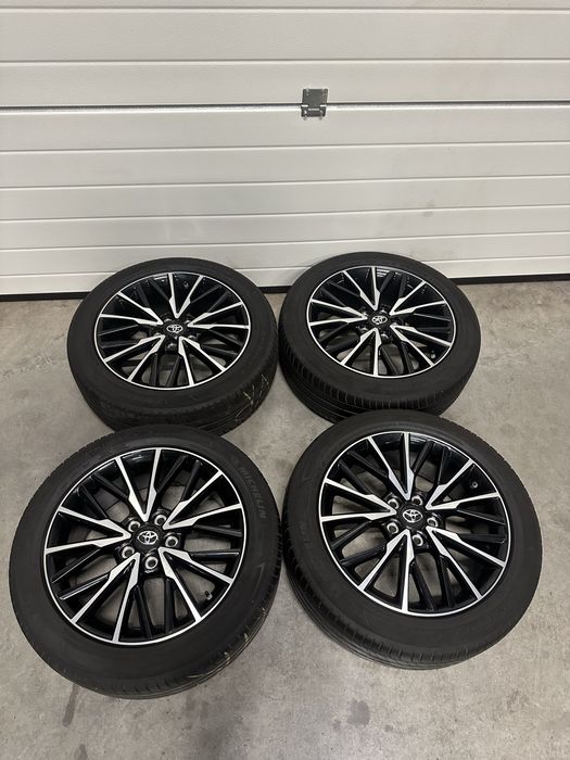 Jante 18 ORIGINALE Toyota CHR Vara 225/50/18 Lexus UX Corolla Cross