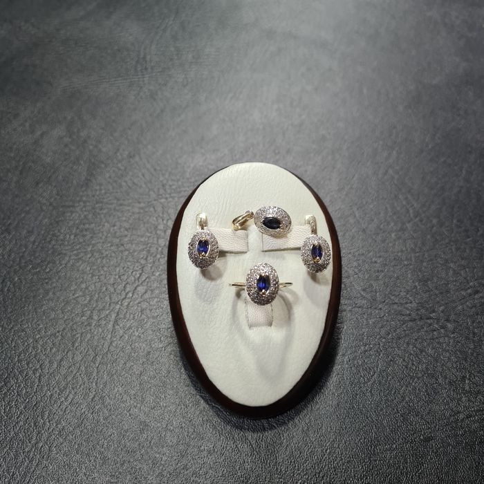 Комплект Золотой Бриллиантами Сапфиры