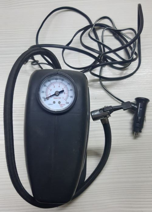 Продам автомобильный насос