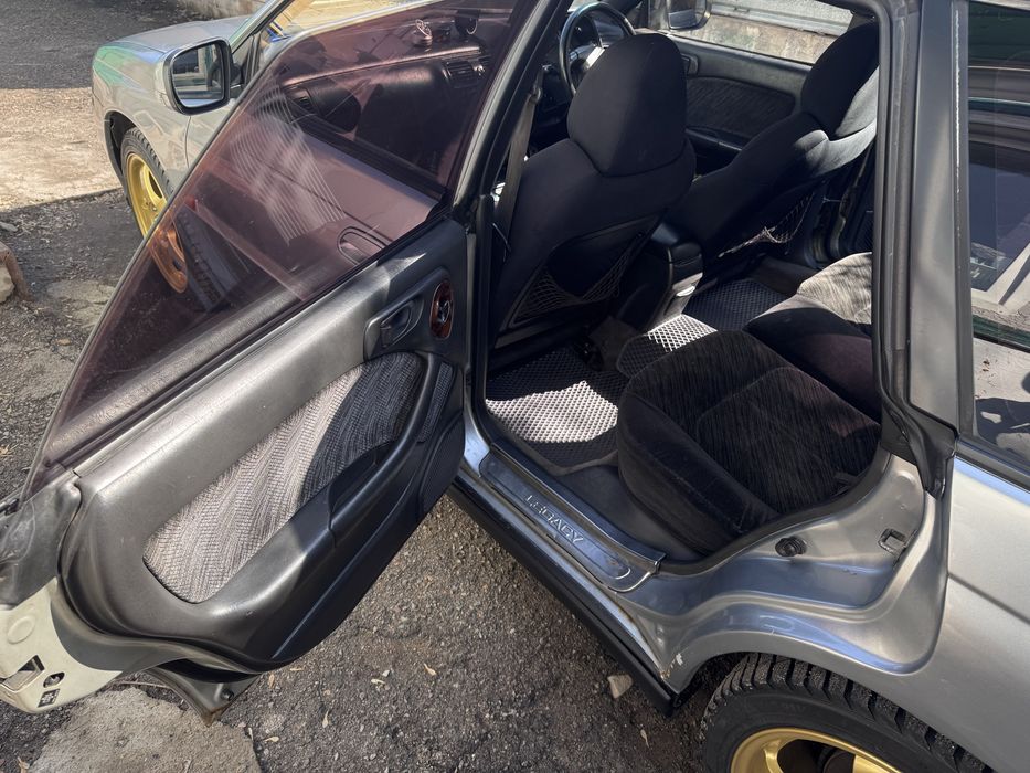 Продам Subaru Legacy 1996г