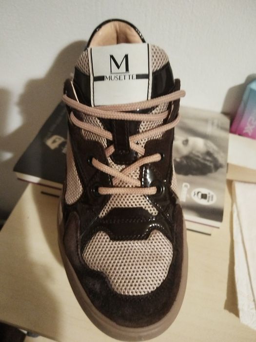 Pantofi musettepurtati de 2 ori