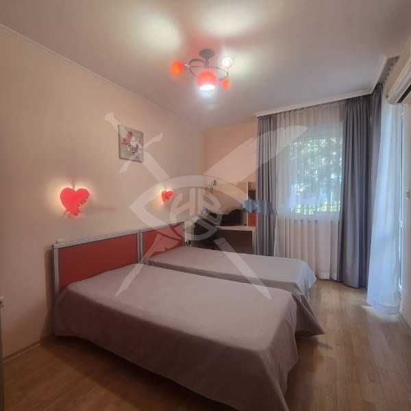 Продава се Многостаен апартамент в к.к. Слънчев бряг - 150 кв.м за 595 €/кв.м - Снимка #4