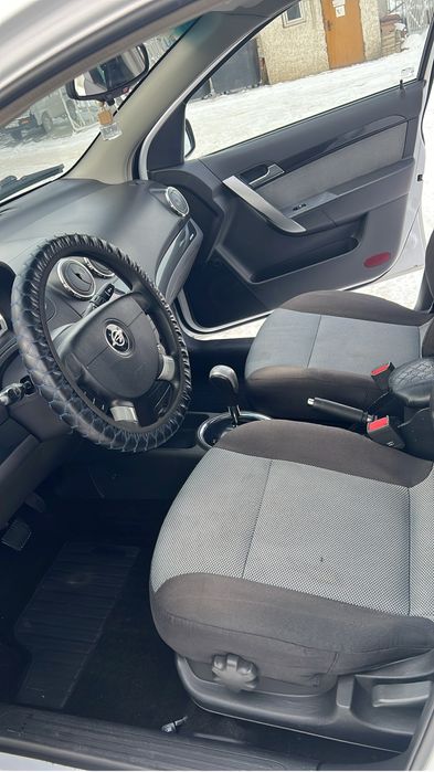 Сдаю авто на длительный срок