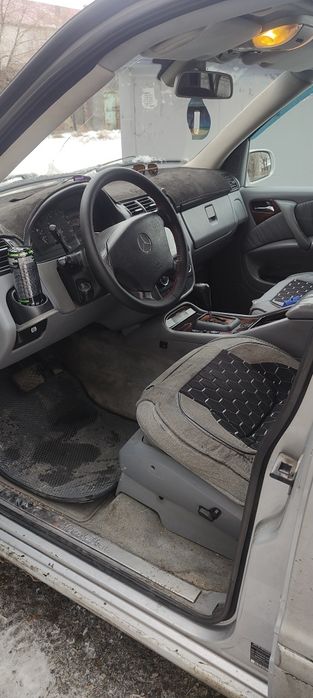 Продам надёжный джип.