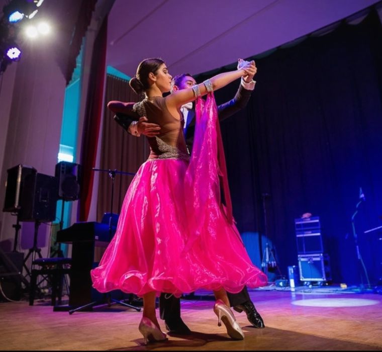 Rochie dans sportiv standard