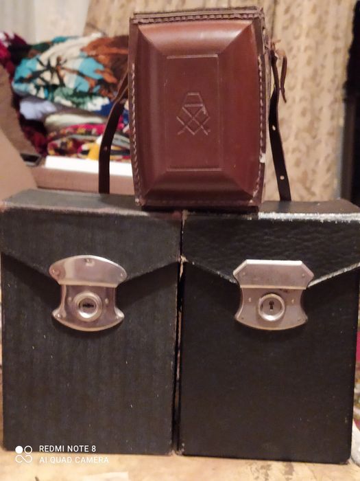 Старинный коллекционный фотоаппарат