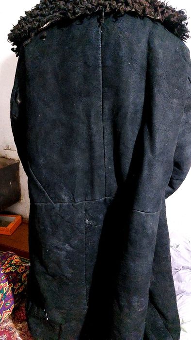 Кишги иссик шуба тулуп ичи жундан чупонлар учун