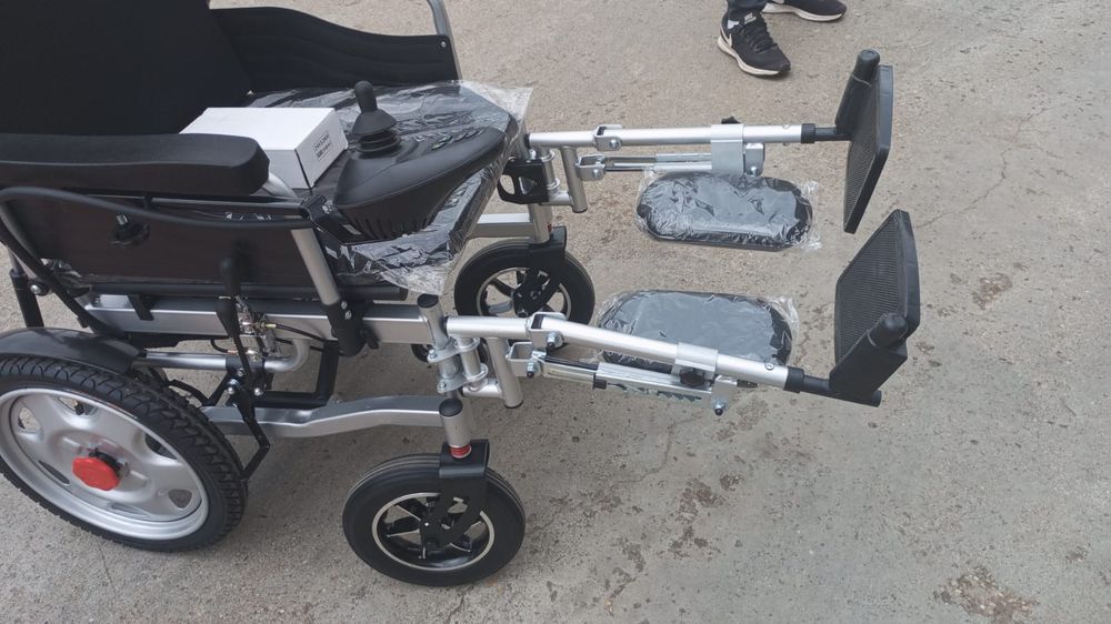 Cărucior electric 24V handicap