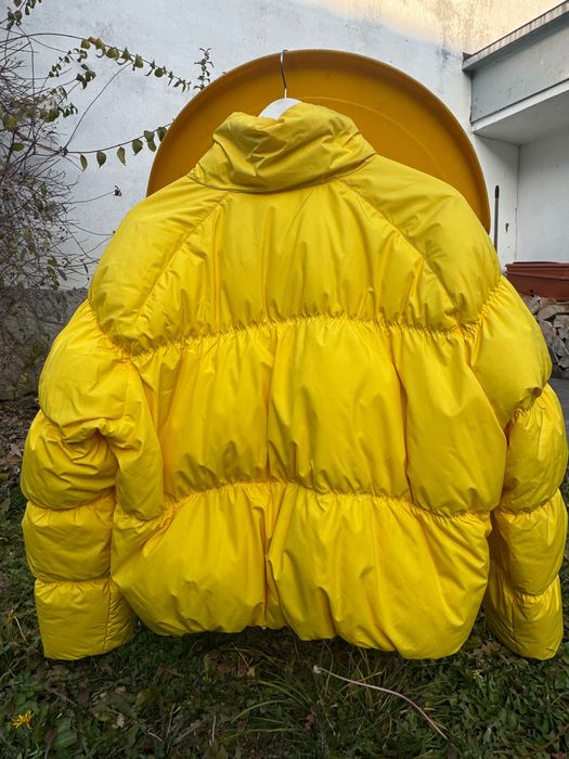 Дамски зимни якета: Nike с патешки пух и Roxy