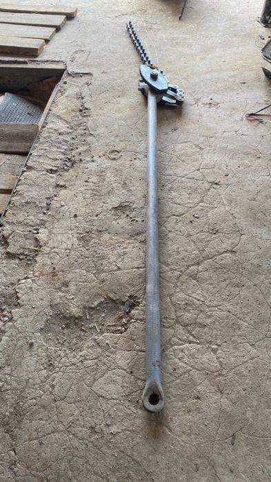 Продам буровой ключ