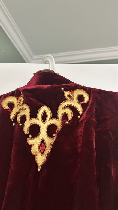 Национальное казахское платье