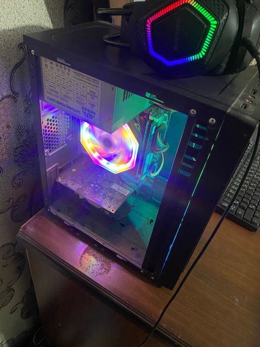 Kompyuter      Pc