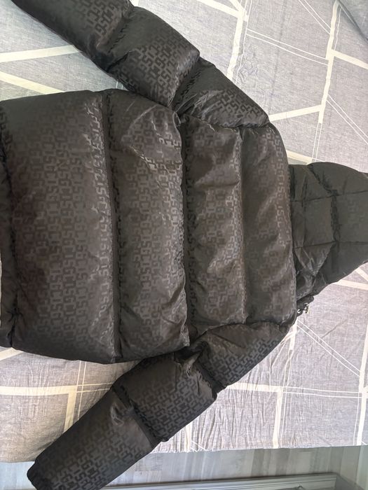 Мужской пуховик GCDS