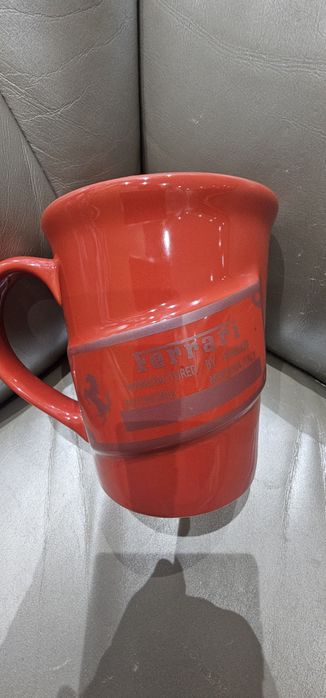 Пивная кружка Ferrari