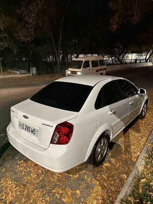 Gentra srochno sotiladi