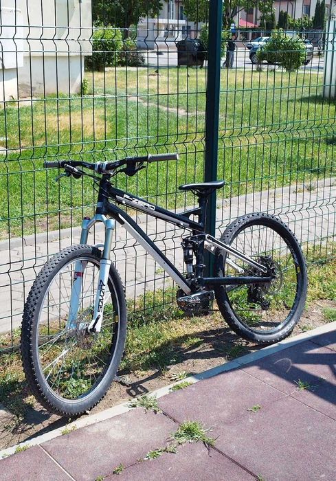 Bicicletă f-zero full
