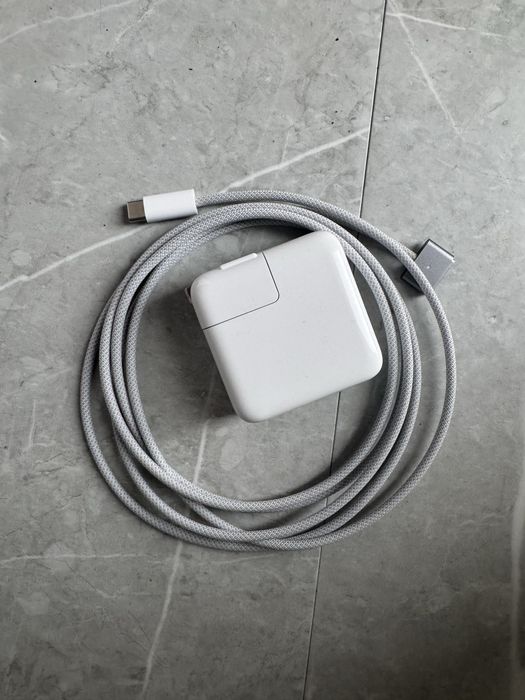 Macbook Air M2 2022 г