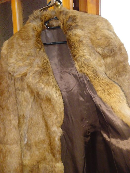 Vând Blană naturală