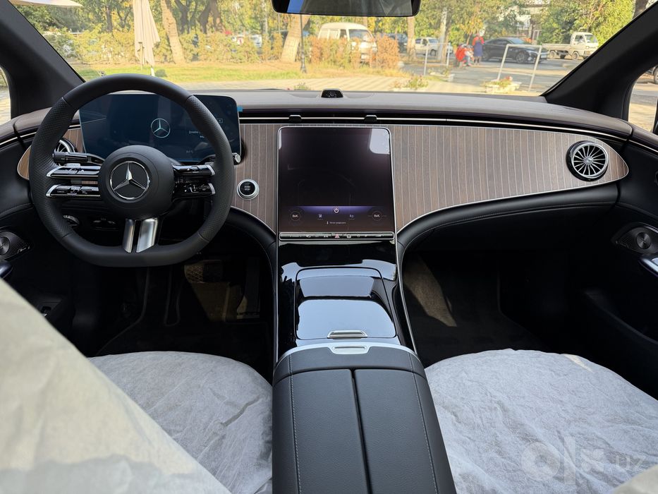 Merscedez Benz EQE 500