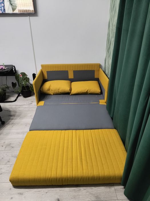 Vand canapea extensibila