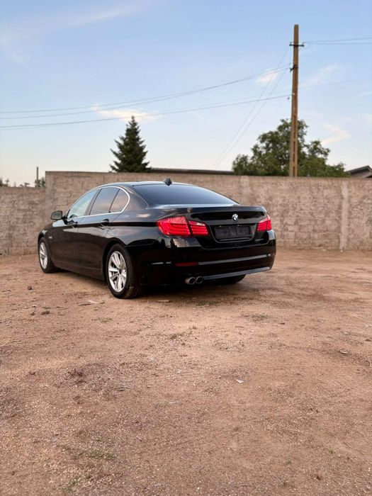 BMW 5 Series 2010 — imagine 5