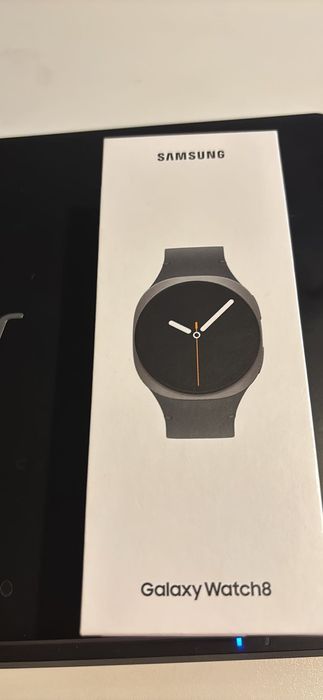 Чисто нов Samsung Galaxy Z Flip7 [512GB] – Запечатан