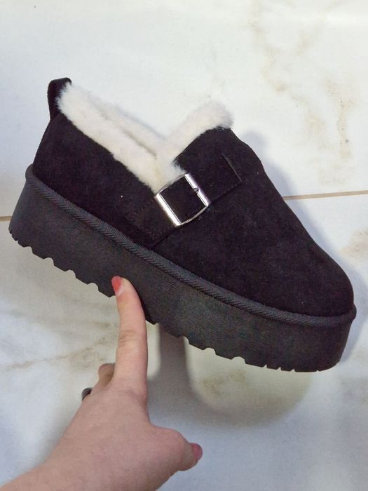 Ugg-uri diferite modele