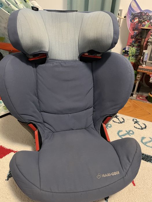 Столче за кола Maxi Cosi