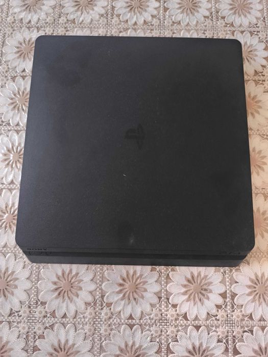 Ps4 в добро състояние