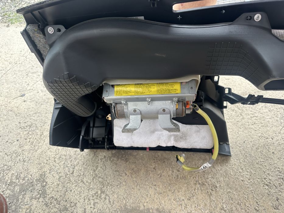 Табло със десен airbag за Тойота Ярис 2006-2010г.!