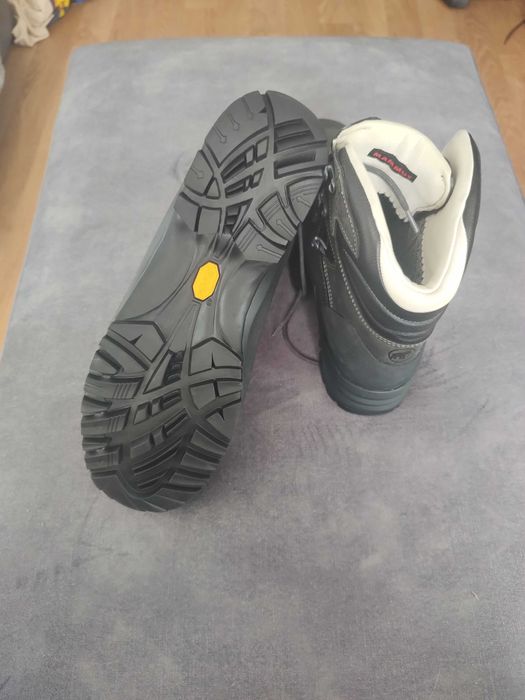 Bocanci Mammut GoreTex EU45