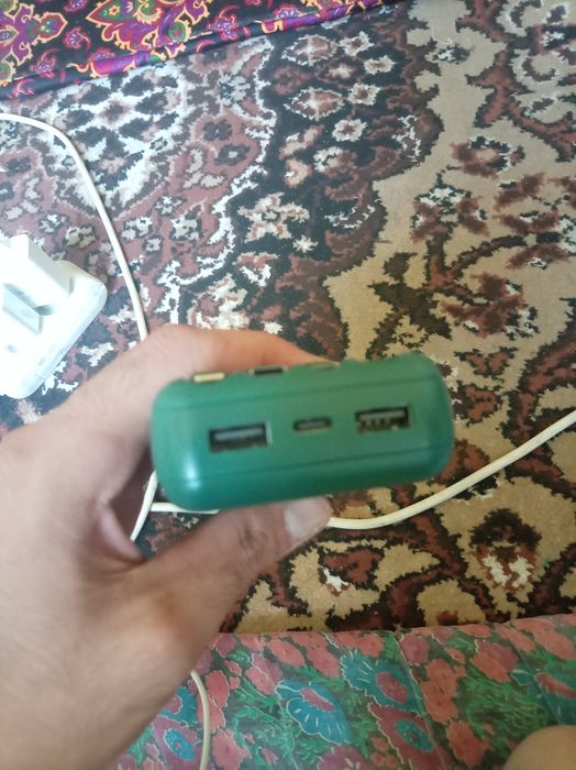 Povr Bank 3000 Yaxshi arzon variant