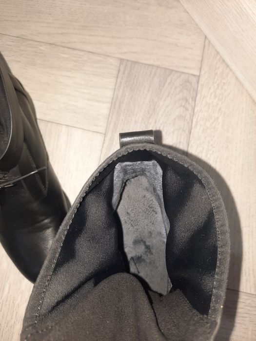 Женские осенние ботинки