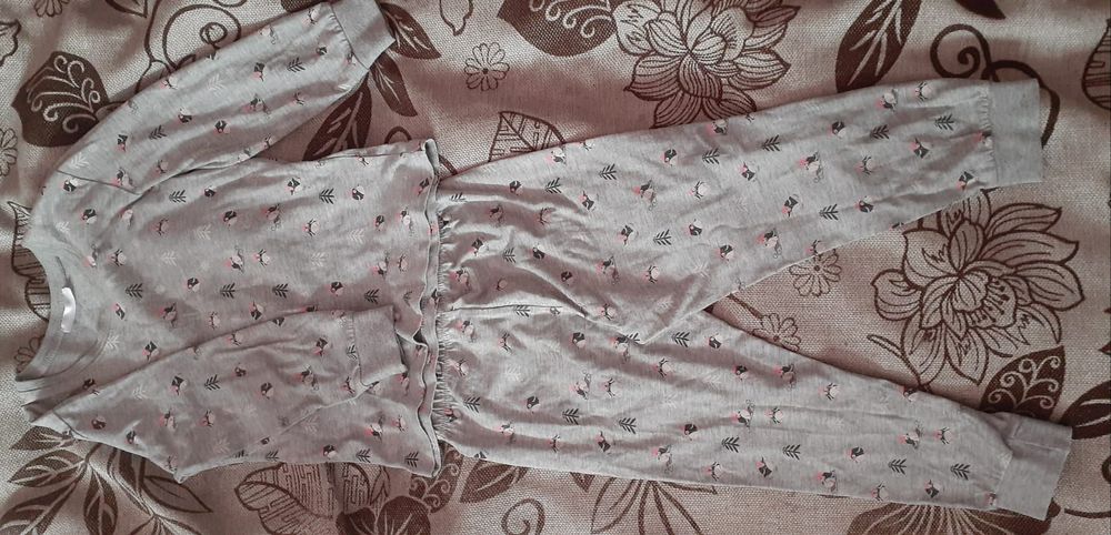 Продам детские одежды