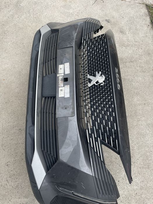 Предна броня Пежо 3008/ 5008 2021г (bronq Peugeot 3008)