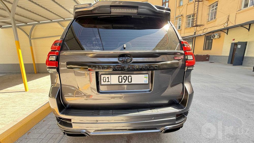 Land Cruiser PRADO 2016
