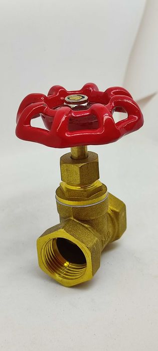 Вентиль запорный латунный муфтовый 15Б3р DN15 PN16 - DN50 PN16