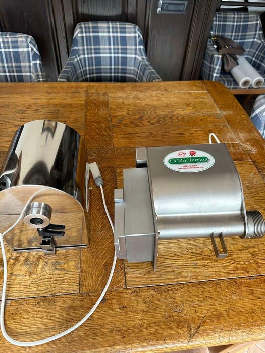 Машина за паста “La Monferrina Nina”