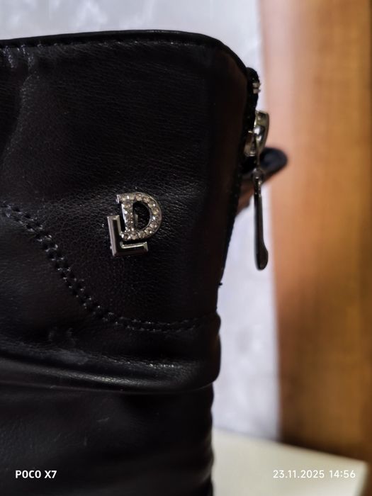 Прадаю женски  сапоги тёплые