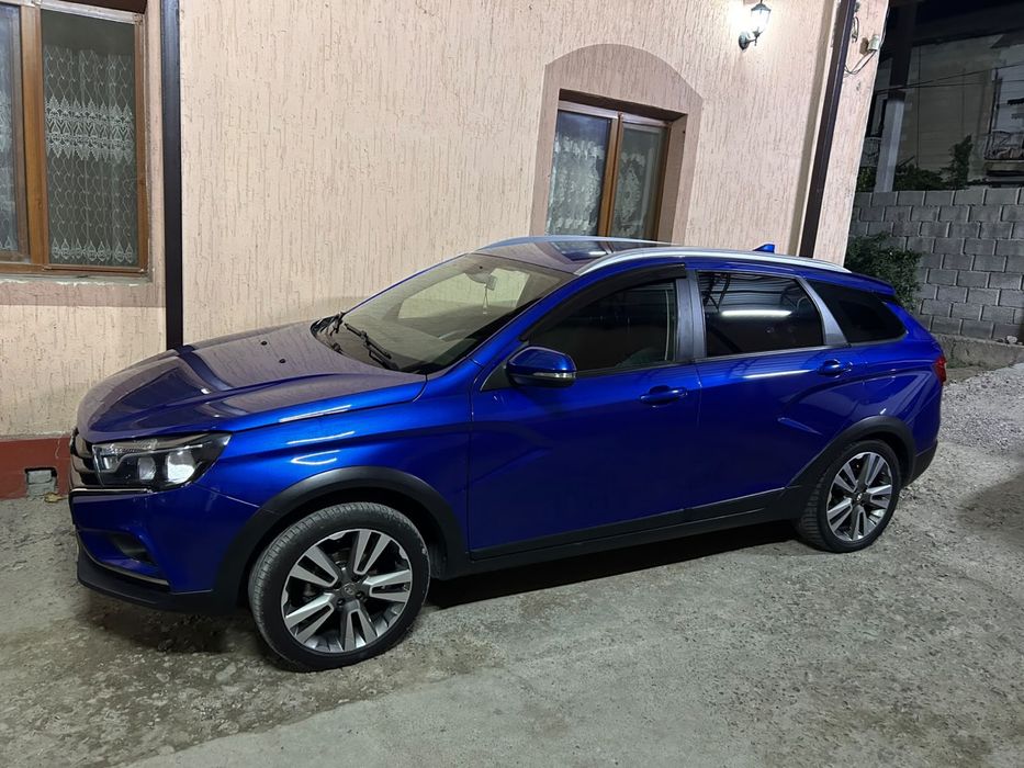 ВАЗ (Lada Vesta Cros) 2020г