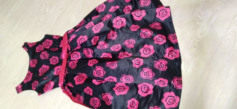 Вечерний платья. Состояние очень хорошее