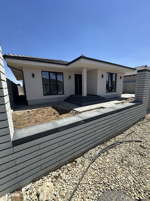 Bocalin Home vinde casa nou Santandrei (Gard Inclus)