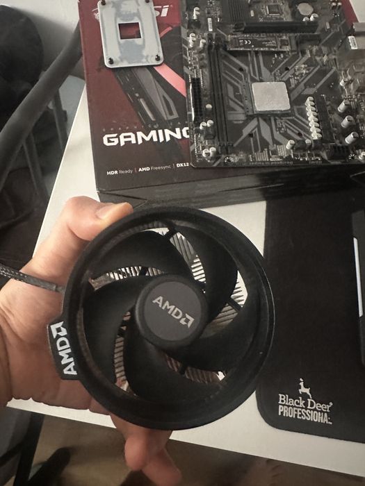 CPU Processor Ryzen 5 2400G