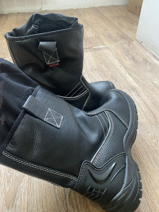 Сапоги рабочие для мужчин..