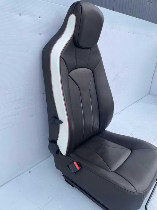 Scaun sofer stanga fata piele stare ca noua incalzire Renault Zoe