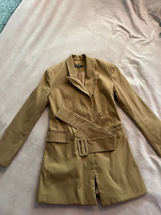 Пиджак коричневый деловой