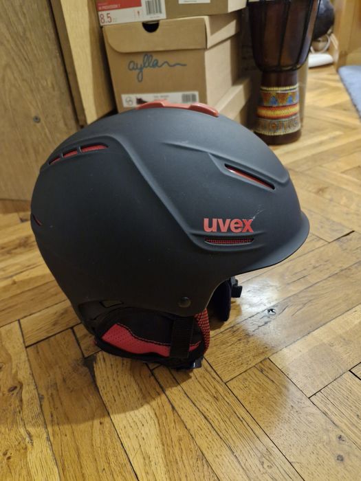 Каска UVEX  размер 52-55